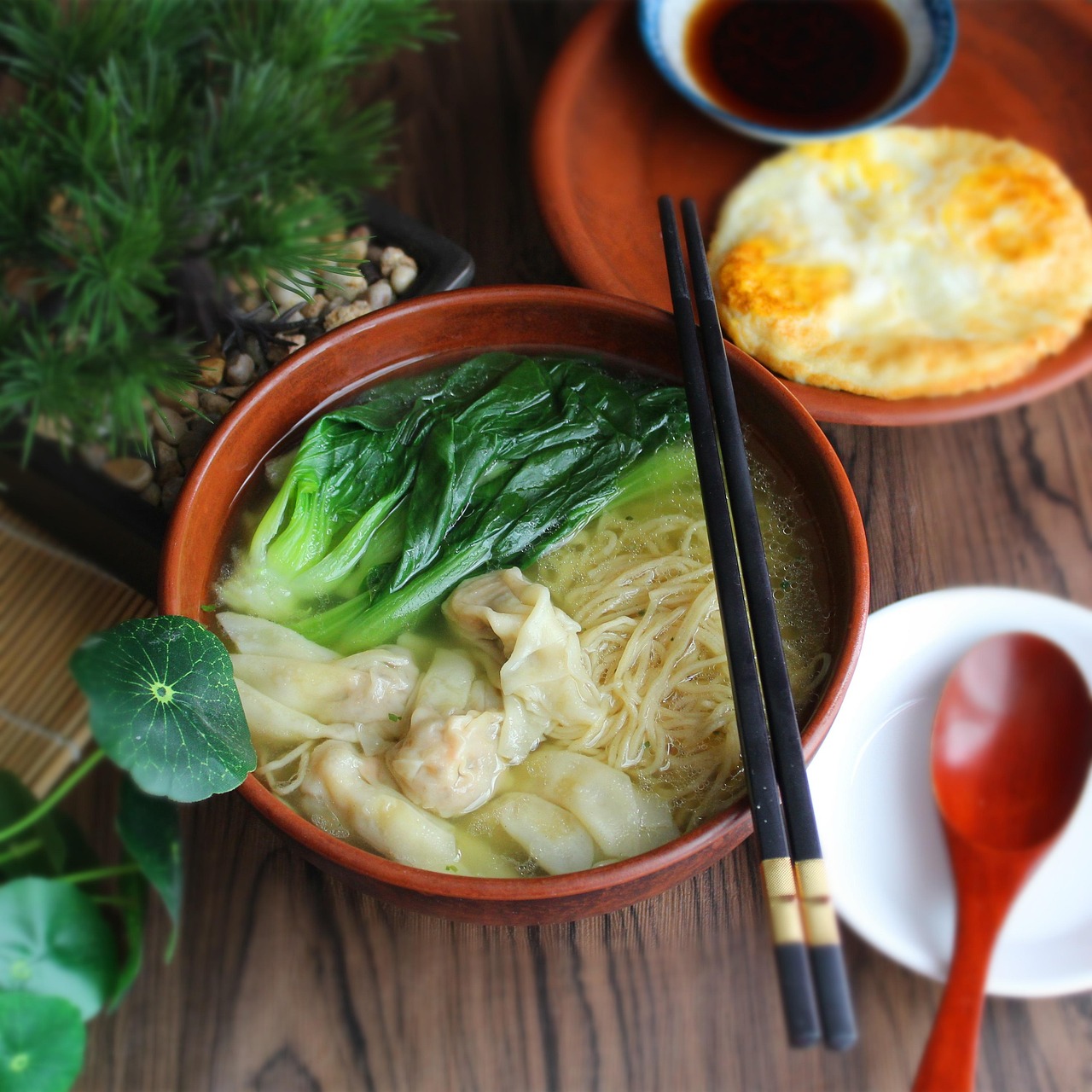 Saigon Noodles & Grill Restaurant & Bar